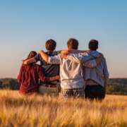 Groep jonge mensen